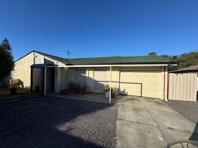 FRESHLY RENOVATED HOME WITH GENEROUS LIVING SPACES 29 Kitson Street, Rockingham WA 6168