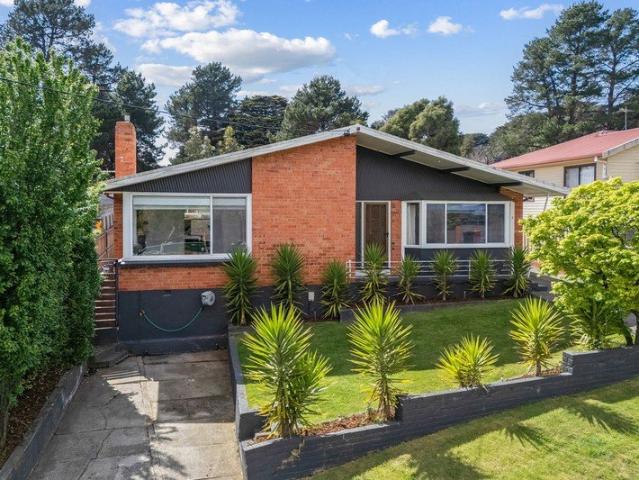 Freshly Renovated Home with Private Entertaining Spaces