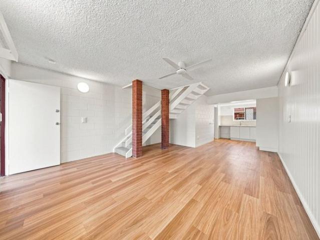 Freshly Renovated in the Heart of West End