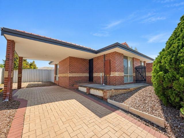 Freshly Renovated, Light Filled 4 Bedroom Home in a Cul de Sac