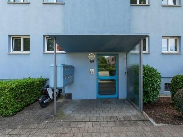 Freshly renovated living in a quiet and central location in Dietikon