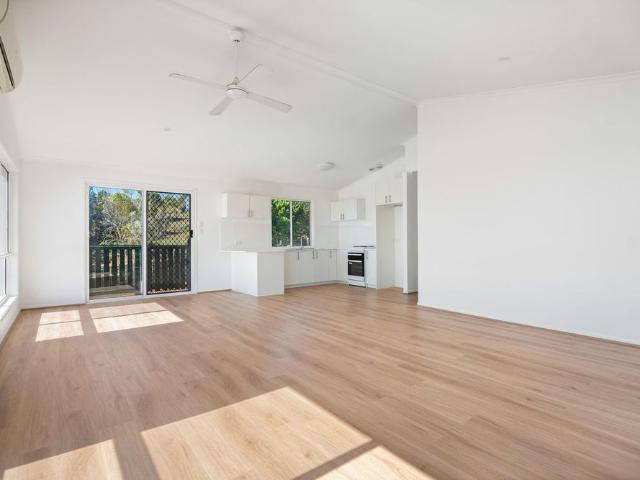 Freshly Renovated Living in Peaceful Dundowran
