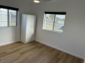 FRESHLY RENOVATED & MOVE IN READY MODERN COMFORT IN A CONVENIENT MILLBANK LOCATION
