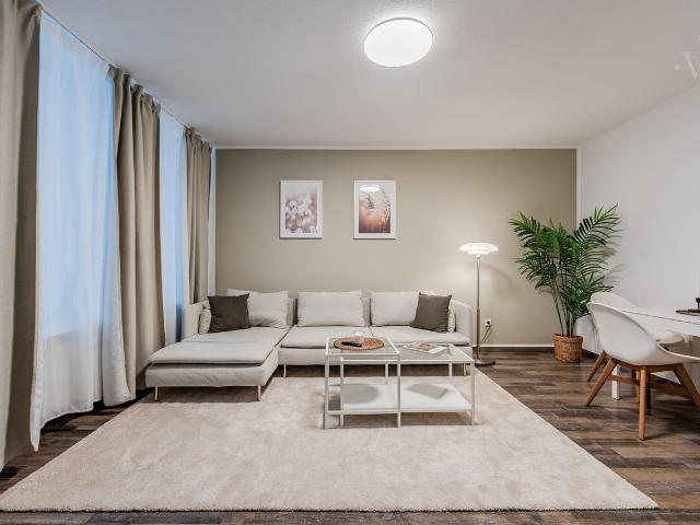Freshly Renovated & Move In Ready – Furnished Apartment in a Prime Kreuzberg Location, Berlin Amsterdam Apartments for Rent