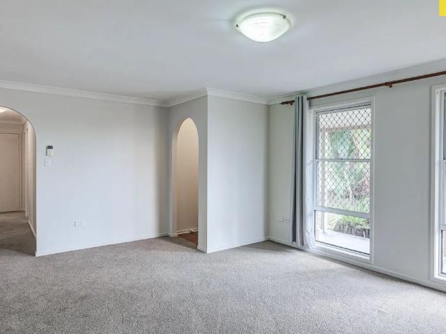 Freshly Renovated & Perfectly Positioned!