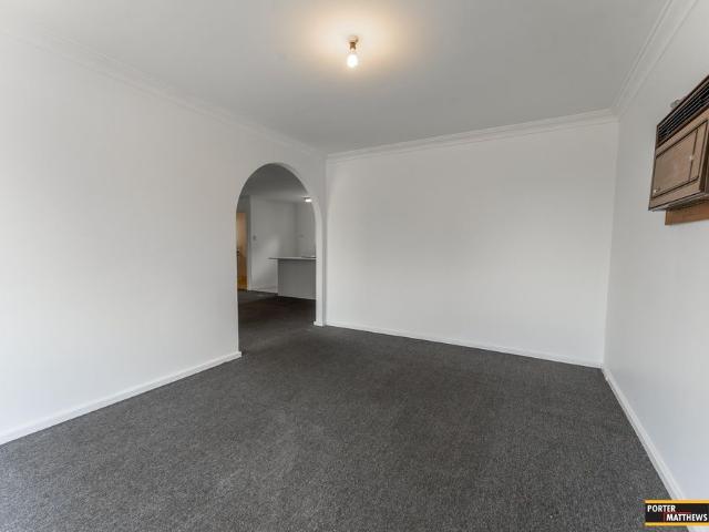 FRESHLY RENOVATED & READY TO ENJOY SPACE, STYLE & CONVENIENCE