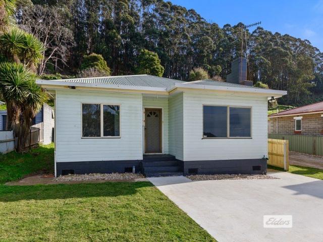 Freshly Renovated & Ready to Move