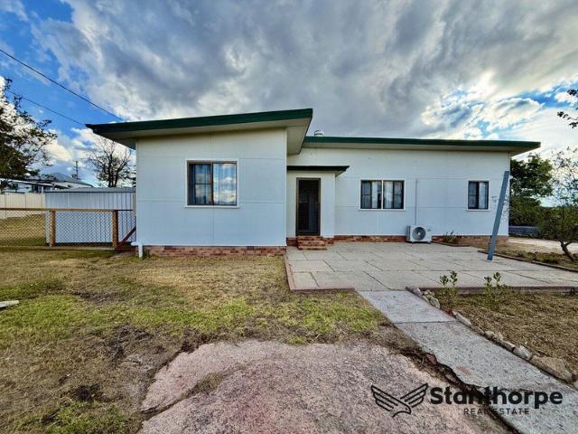 Freshly Renovated & Ready for You 3 Bedrooms Plus Sunroom on a Big 1,553m² Block