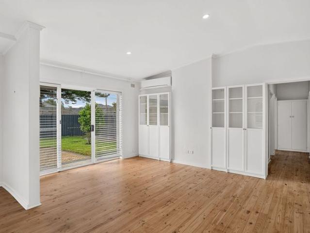 Freshly Renovated Stylish Coastal Delight