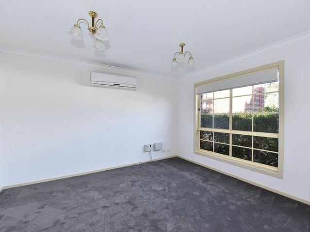 Freshly Updated 3 Bedroom Townhouse + Study or Optional 4th Bedroom