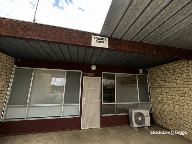 FRESHLY UPDATED 2 BEDROOM UNIT