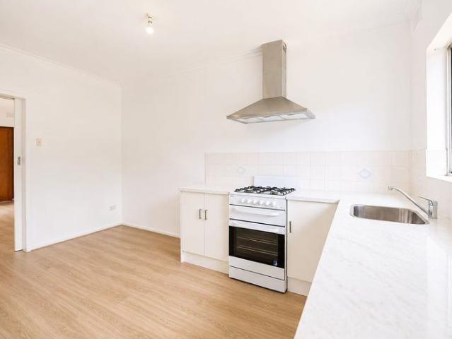 Freshly Updated 2 Bedroom Units Units 2 & 3 Available
