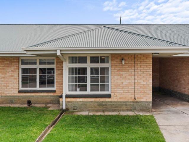Freshly Updated Coastal Convenience in Prime Glenelg East