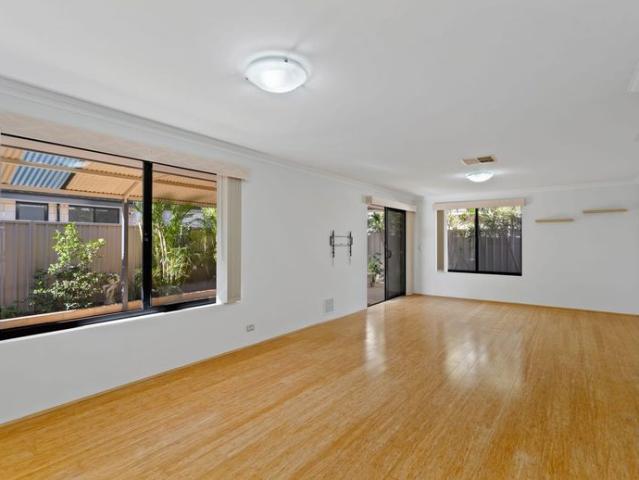 Freshly Updated Coastal Home with Exceptional Parking in Wannanup