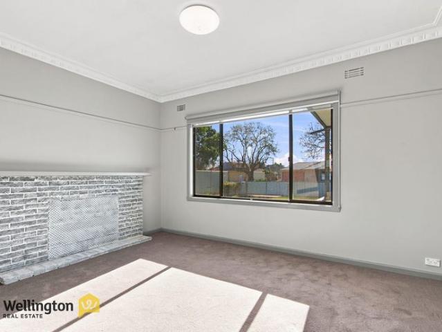 Freshly Updated Charming Weatherboard Home with Large Powered Shed