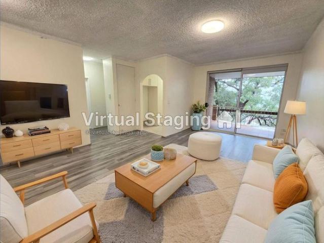 Freshly updated apartment with district views