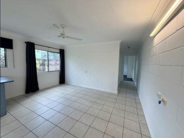 Freshly Updated Ground Floor Unit in a Convenient Location