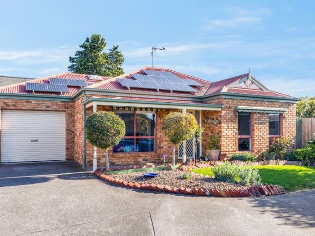 Freshly Updated, Effortless Drysdale Living