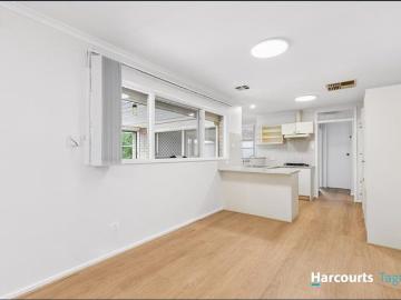 Freshly Updated Family Home in a Quiet, Established Neighbourhood