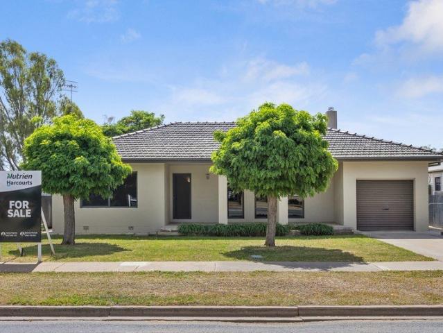 Freshly Updated Family Home in a Sought After Location