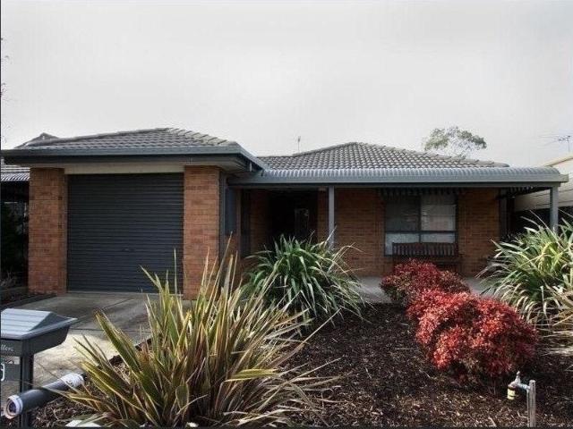 Freshly Updated Family Home in the Heart of Hoppers Crossing