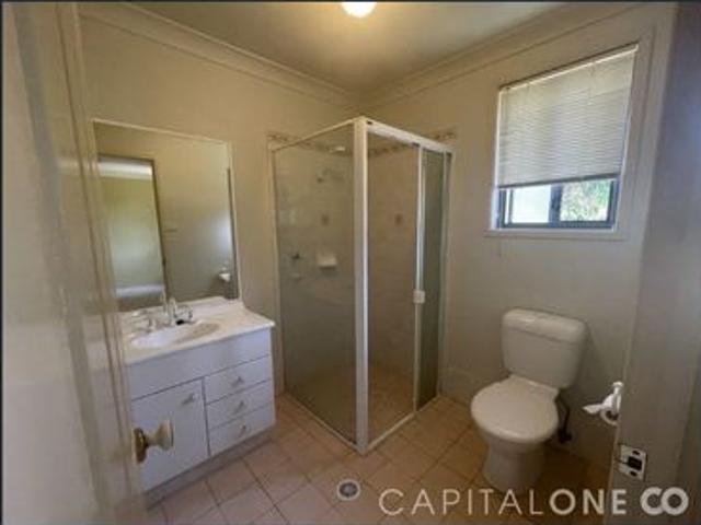 FRESHLY UPDATED FAMILY HOME – SPACE, STYLE & CONVENIENCE