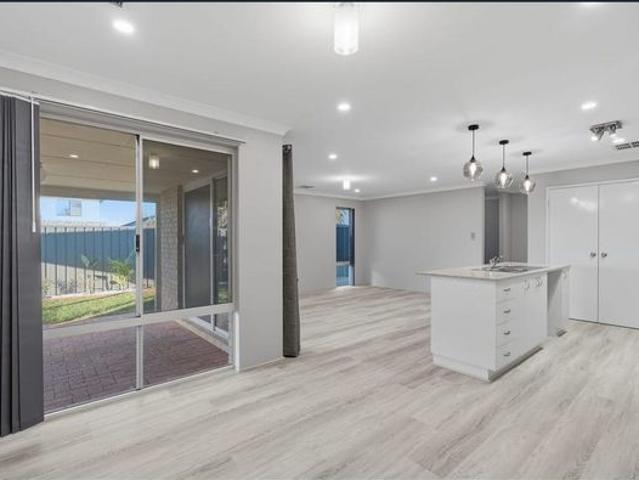Freshly Updated Family Home with Space for the Boat or Caravan!