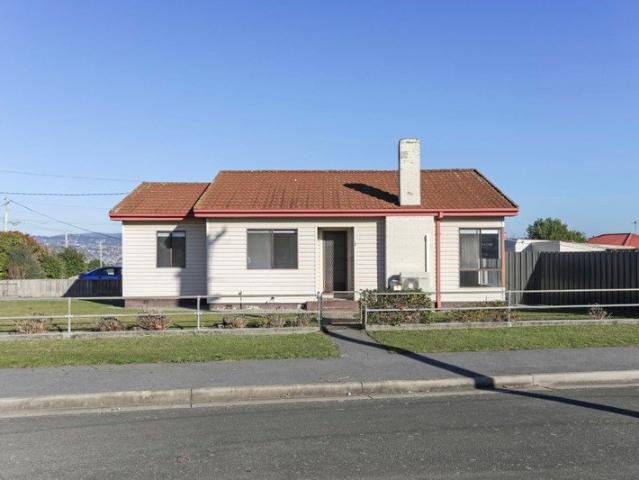 Freshly Updated Family Living