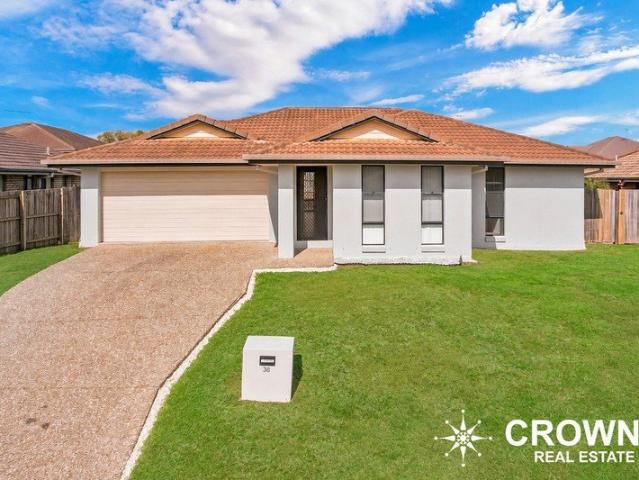 Freshly Updated Family Living in the Heart of Raceview