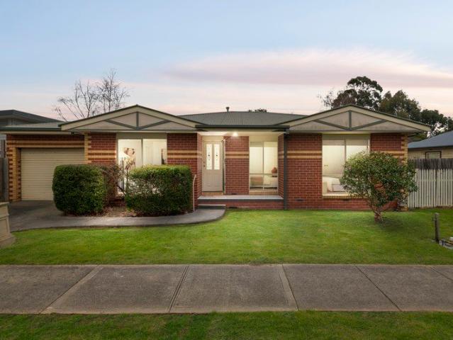 Freshly updated home in the heart of Whittlesea