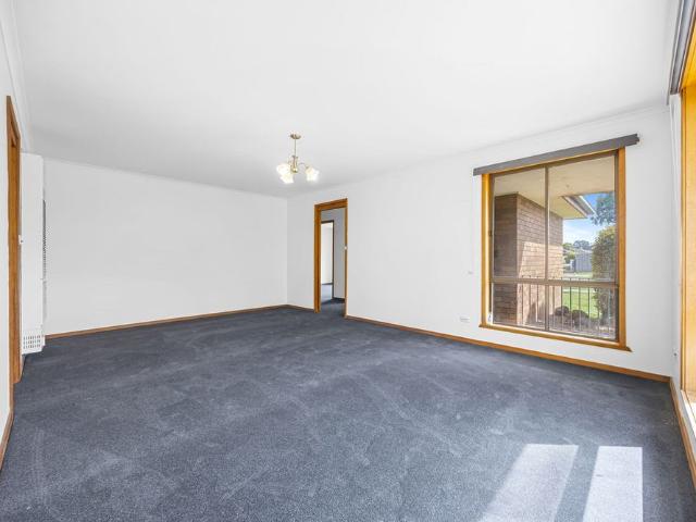 Freshly Updated Home in a Quiet Sebastopol Court