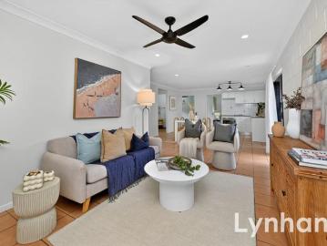 Freshly Updated Home in Quiet Court – Spacious Yard & Modern Bathroom