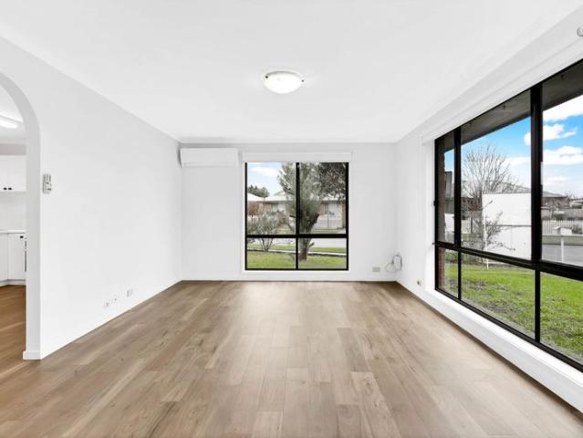 Freshly Updated Home in St Albans Park