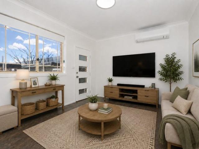 Freshly Updated, Light Filled Living in the Heart of North Richmond