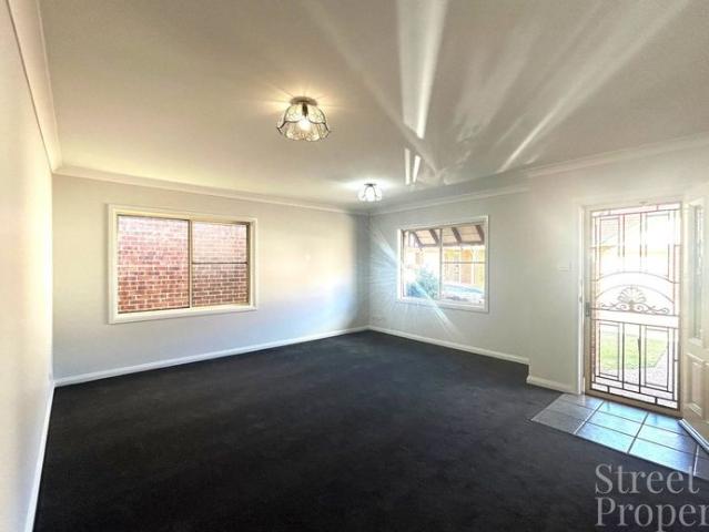 Freshly Updated, Spacious & Ideally Located in the Heart of Hamilton
