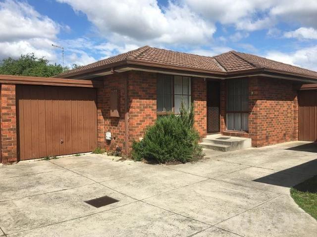 Freshly Updated & Perfectly Positioned in the Heart of Ormond