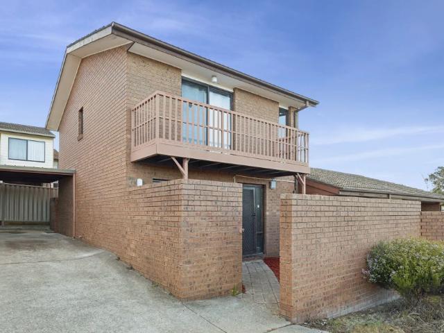 Freshly updated townhouse ready to move into
