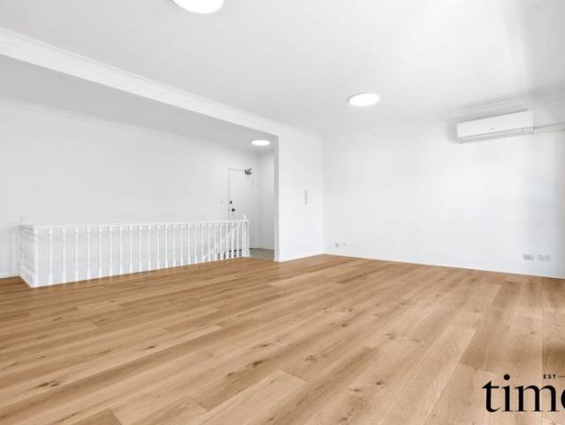Freshly Updated Three Bedroom Apartment in Prime Drummoyne Location