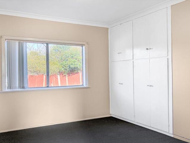 Freshly Updated Three Bedroom Home Close to the CBD