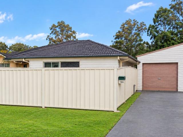 Freshly Updated Two Bedroom Villa in a Quiet Cul de Sac!