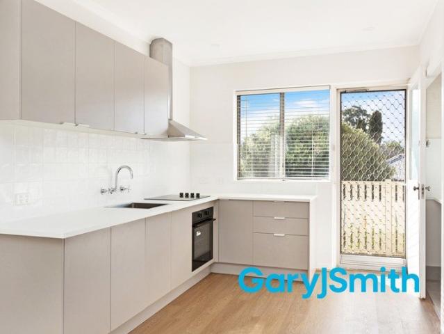 Freshly Updated Unit in a Prime Prospect Location