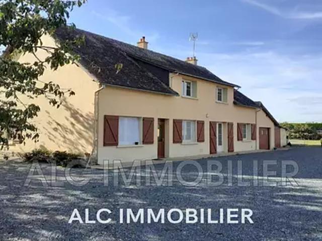 Saint Aubin de Locquenay 72130 Achat / Vente maison 6 pièces t6 parking