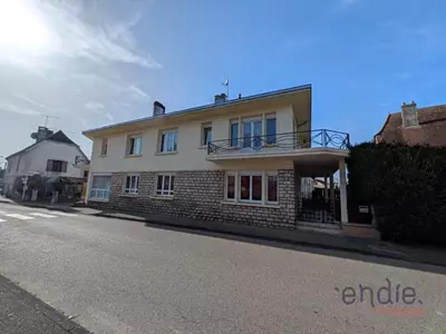 Fresne Saint Mamès 70130 Achat / Vente maison 10 pièces t10 au dernier étage