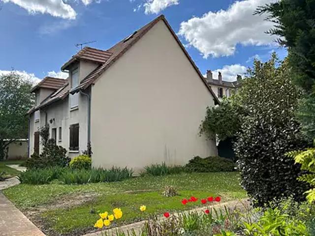Fresnes 94260 Achat / Vente maison 6 pièces t6 au dernier étage