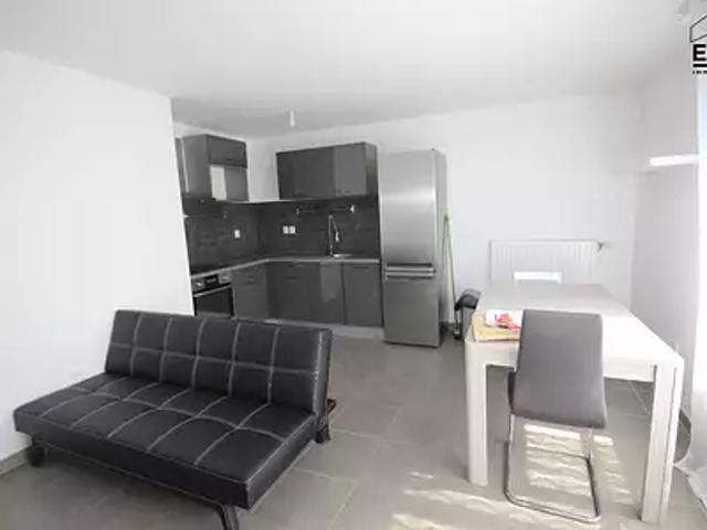 Fresnes 94260 Location appartement 2 pièces t2 parking