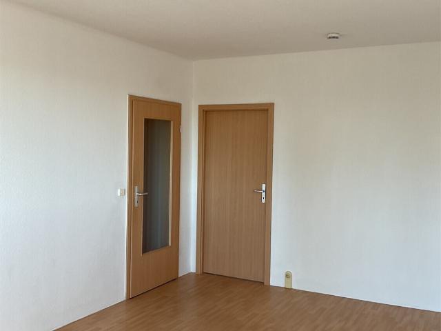 Fritz Reuter Straße 19 3. OG, Links