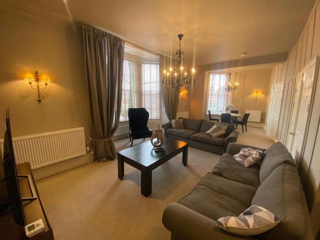 Friar Gate, Derby DE1, 2 bed flat to rent, £1,200 pcm | PrimeLocation