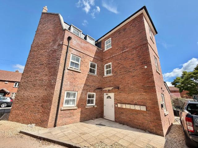 Friarn Street, Bridgwater, Somerset TA6, 2 bed flat to rent, £950 pcm | PrimeLocation