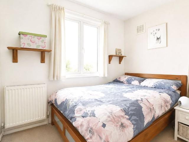 Friars Avenue, London SW15, 1 bed flat to rent, £1,400 pcm | PrimeLocation