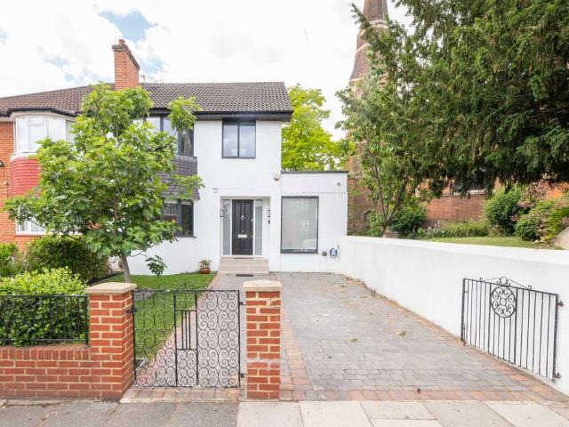 Friars Place Lane, Acton W3, 4 bed semi detached house to rent, £6,500 pcm | PrimeLocation